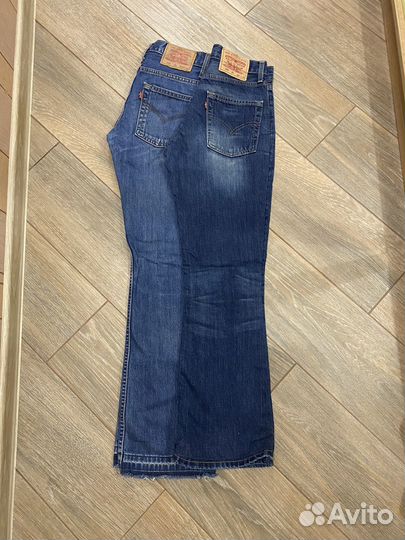 Levis 525, 507 27/32