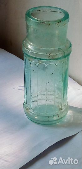 Баночка стеклянная старинная (царизм)