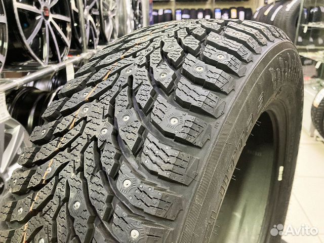 Nokian Tyres Hakkapeliitta 9 245/45 R17