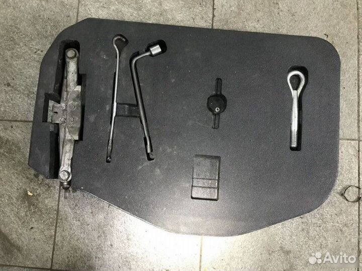 Штатные инструменты Infiniti G35