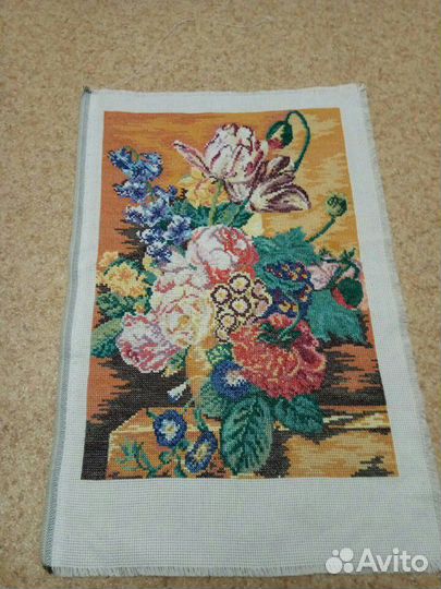 Вышивки и картины