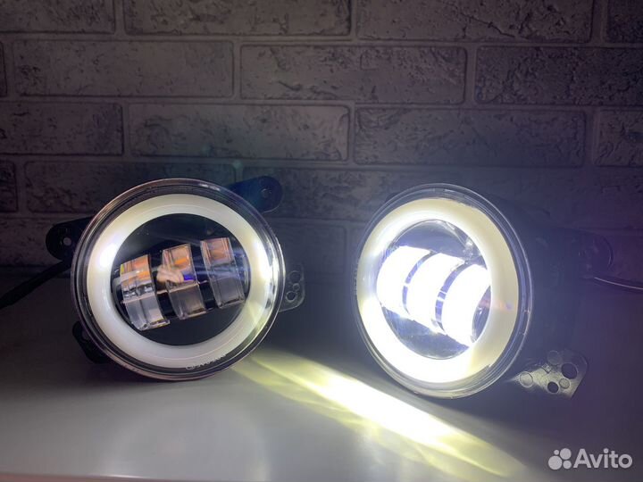 Противотуманные фары Mitsubishi, Ford, Renault