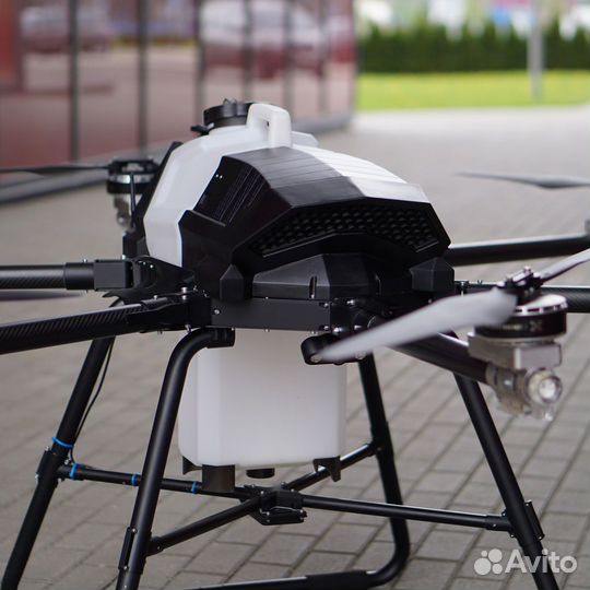 Агродрон иж-20 для опрыскивания полей