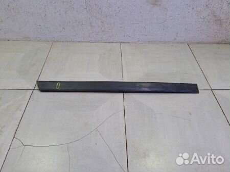 Молдинг двери задней правой