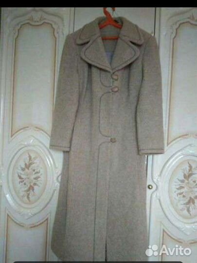 Пальто женское демисезонно 56 размер