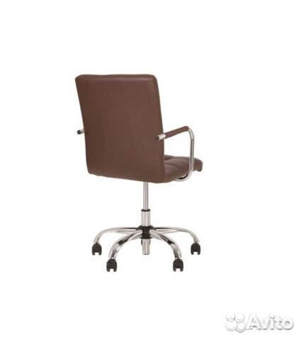 Кресло офисное Ральф