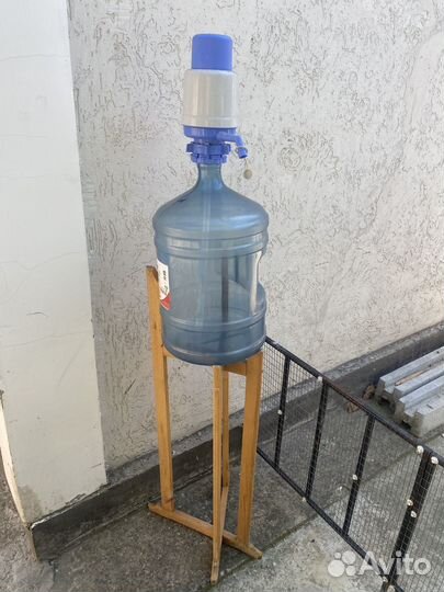 Подставка для воды+бутыль с клапаном