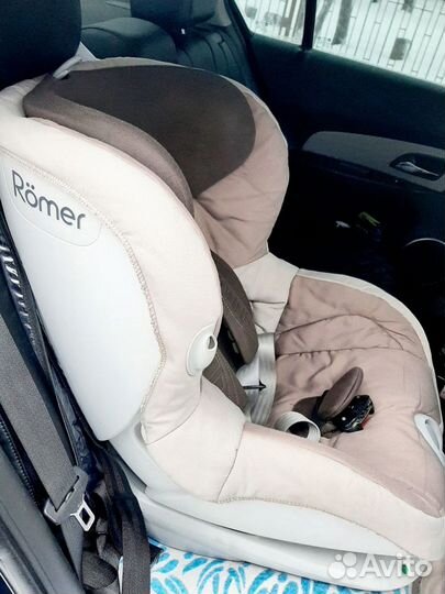 Автокресло детское britax romer