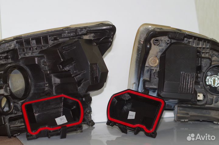 Пара: Крышка фары Avensis 2 (+15мм дорестайл)