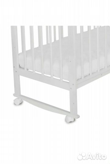 Детская кроватка с новым матрасом