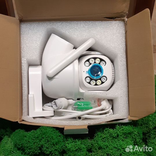 Уличная Wi-Fi камера видеонаблюдения / 2 объектива