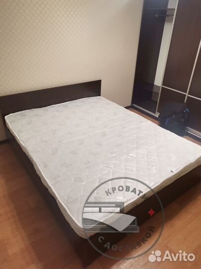 Кровать двуспальная