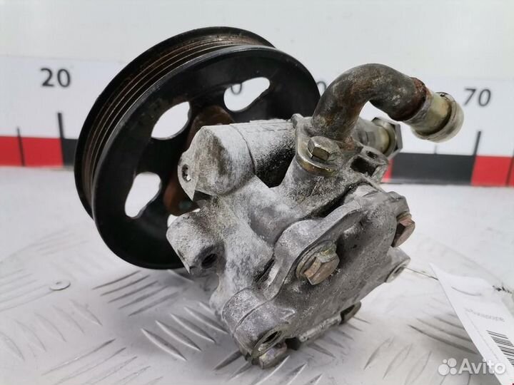 Насос гидроусилителя руля Volkswagen Passat B5