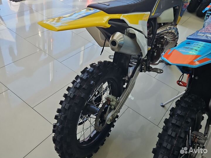 Мотоцикл кросс GR 7 T 250 L 2T MT 250 enduro lite