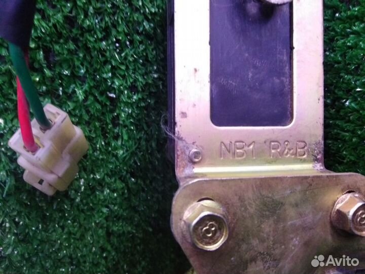 Сервопривод центрального замка Kia Carnival 1 UP