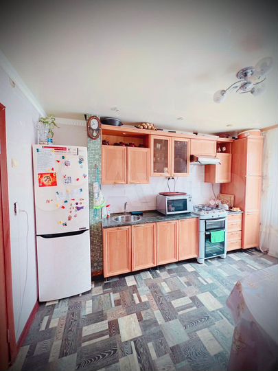 4-к. квартира, 80 м², 3/4 эт.