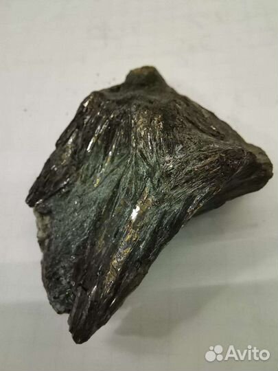 Лампрофиллит в эгирине