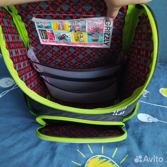 Рюкзак школьный для мальчика grizzly