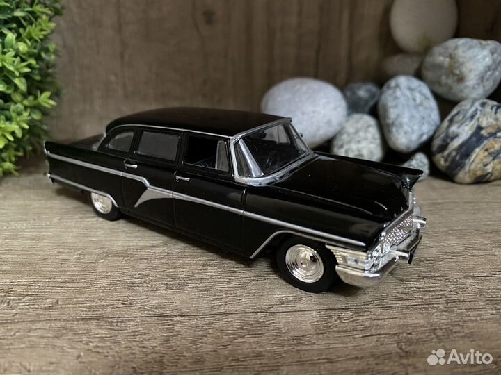 Модель автомобиля газ-13 