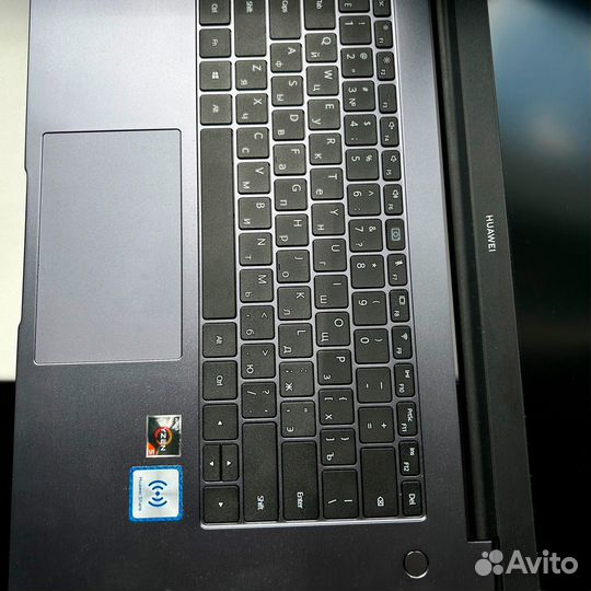 Ноутбук Huawei Honor matebook d15, как новый