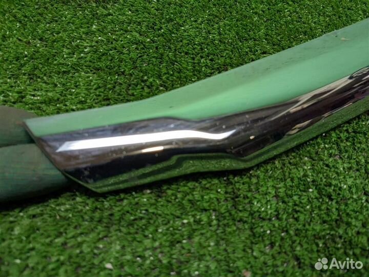 Молдинг решетки радиатора Honda Accord 8 (CU) 2009