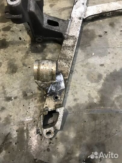 Подрамник передний Bmw 5-Series E39 M52B20 1 ванос