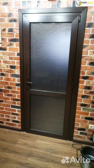 Пластиковые входные двери от производителя, Окна