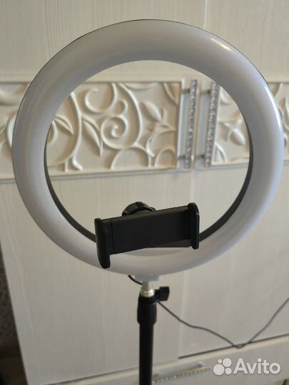 Лампа кольцевая на штативе 26 см
