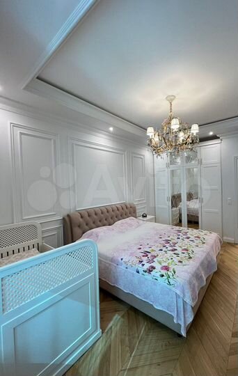 2-к. квартира, 70 м², 14/42 эт.