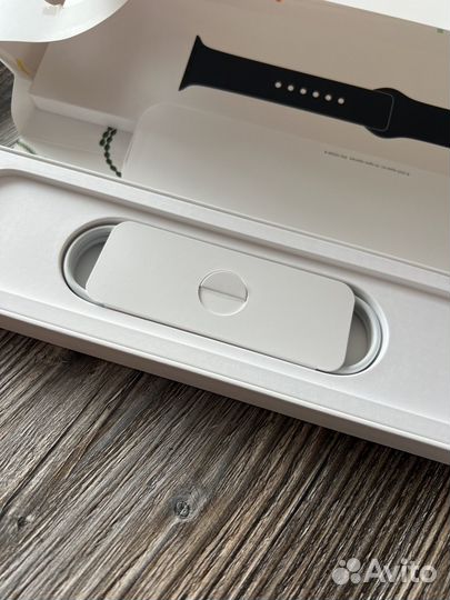 Новая оригинальная зарядка для apple watch