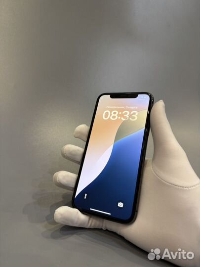 iPhone 11 Pro, 64 ГБ