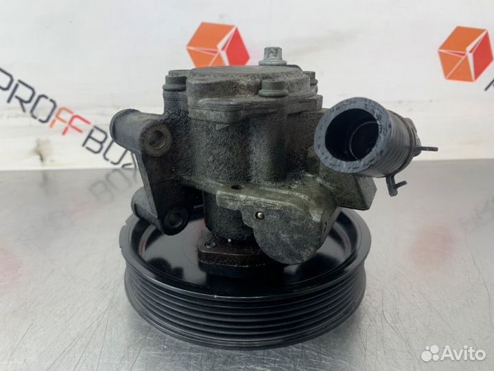 Насос гидроусилителя руля Mercedes C-Class W203