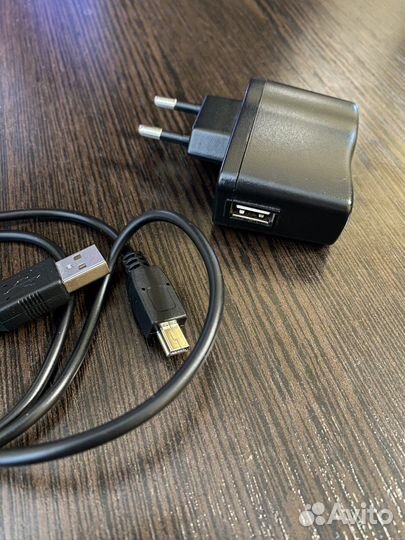 Зарядка с кабелем mini-usb