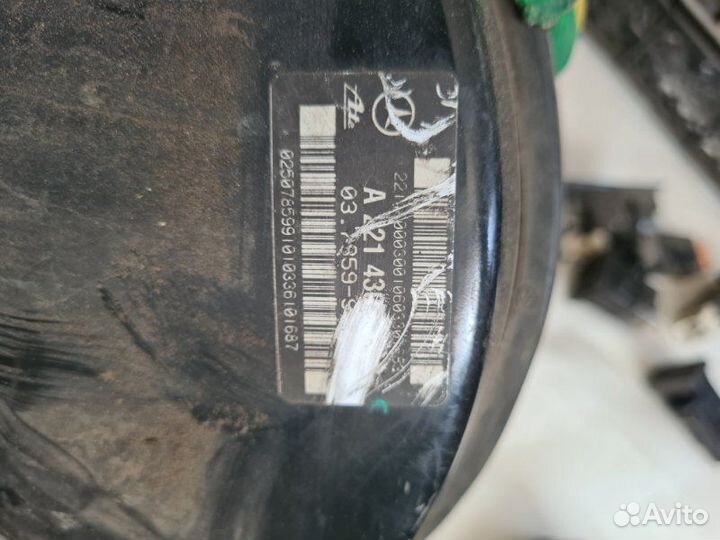 Вакуумный усилитель тормозов Mercedes-Benz S-Klass