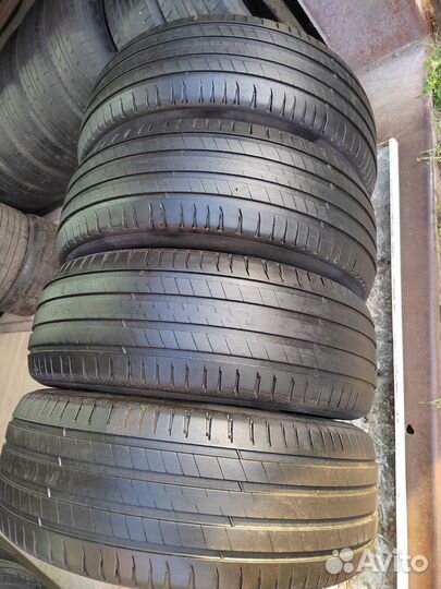 Michelin Latitude Sport 3 235/65 R17