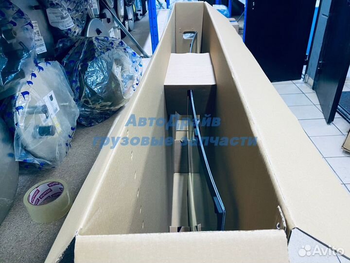 Стекло ветровое Ман Тга Тгс Тгх оригинал