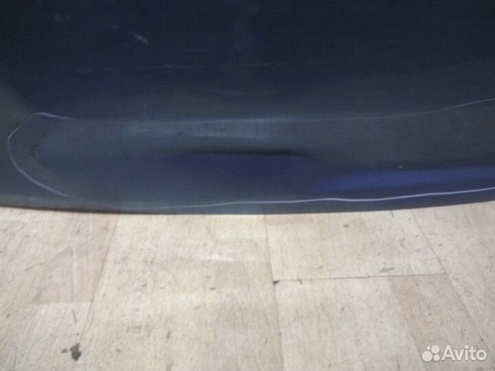 Крышка багажника Subaru