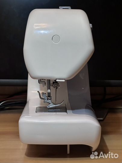 Швейная машинка janome 2049s