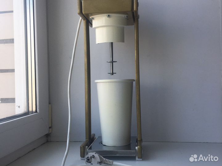 Миксер для коктелей