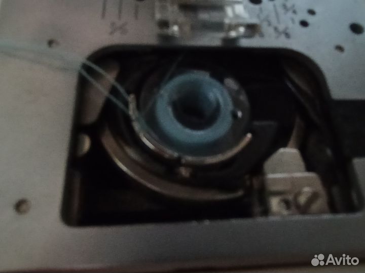 Швейная машинка singer