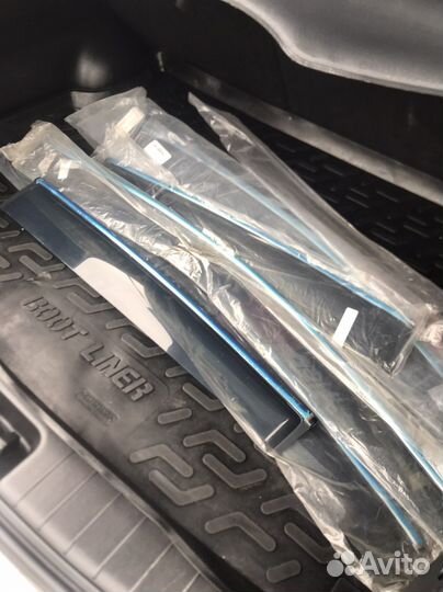 Продам ветровики на опель инсигния