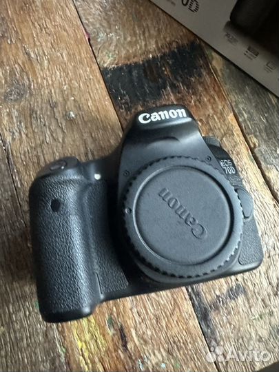 Фотоаппарат Canon EOS 70d body