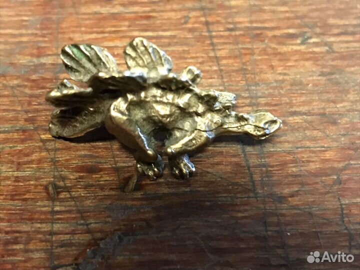 Дракон из латуни