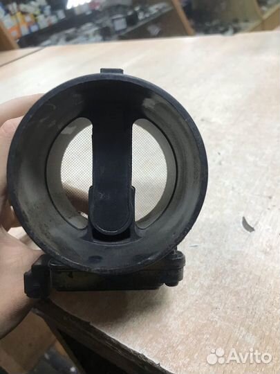 Датчик массового расхода воздуха Audi A4 B5