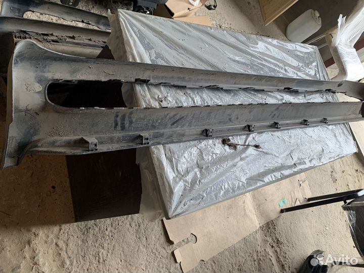 Накладка порога правая Toyota Land Cruiser J200