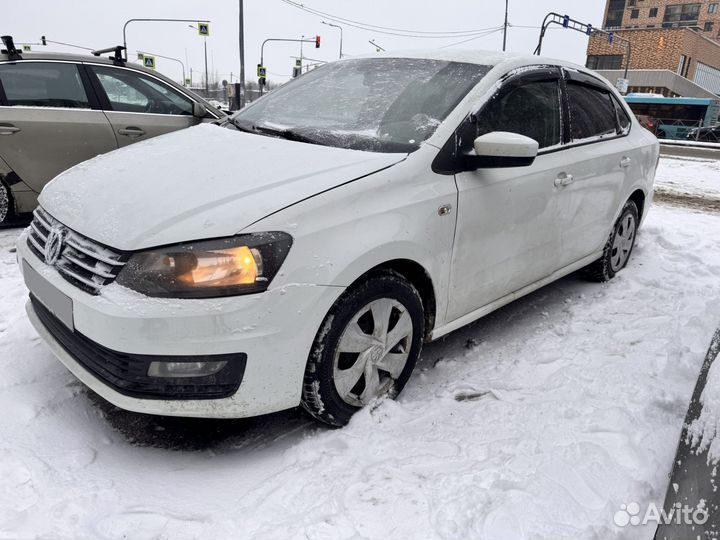 Volkswagen Polo 1.6 AT, 2016, 350 000 км