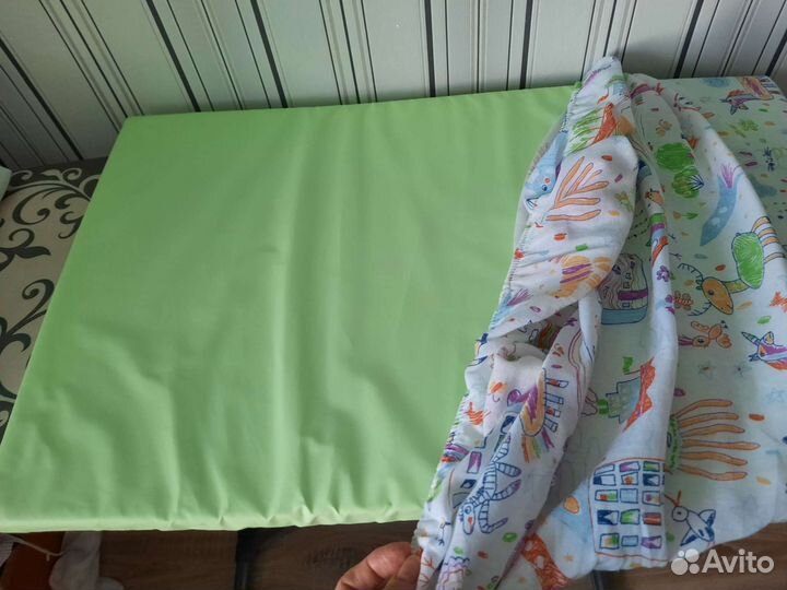Детский матрасик и доска для пеленания