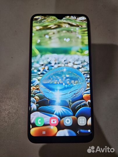 Samsung Galaxy A10, 2/32 ГБ