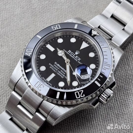 Rolex Oyster Submariner Date