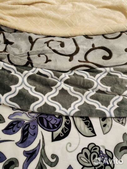 Плед с рукавами